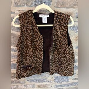 Jones New York Sport animal print vest Medium